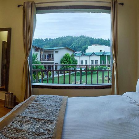 Vow Resorts & Spa, The Corbett Wilderness 兰纳加 外观 照片
