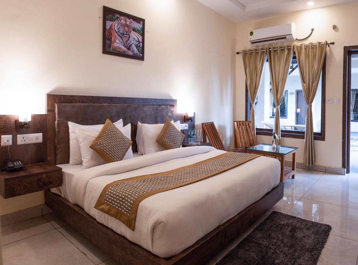 Vow Resorts & Spa, The Corbett Wilderness 兰纳加 外观 照片