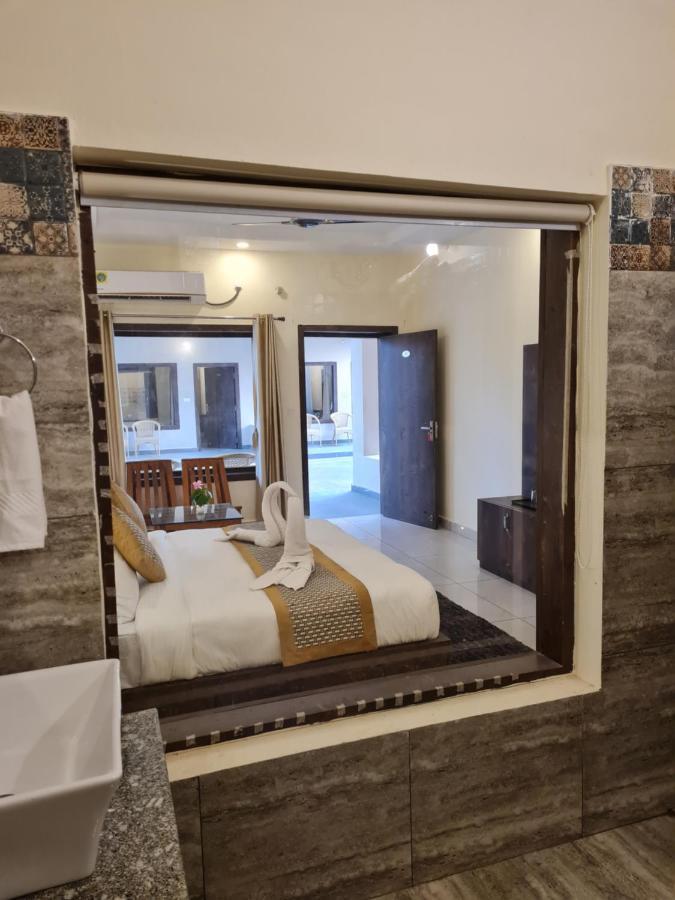 Vow Resorts & Spa, The Corbett Wilderness 兰纳加 外观 照片